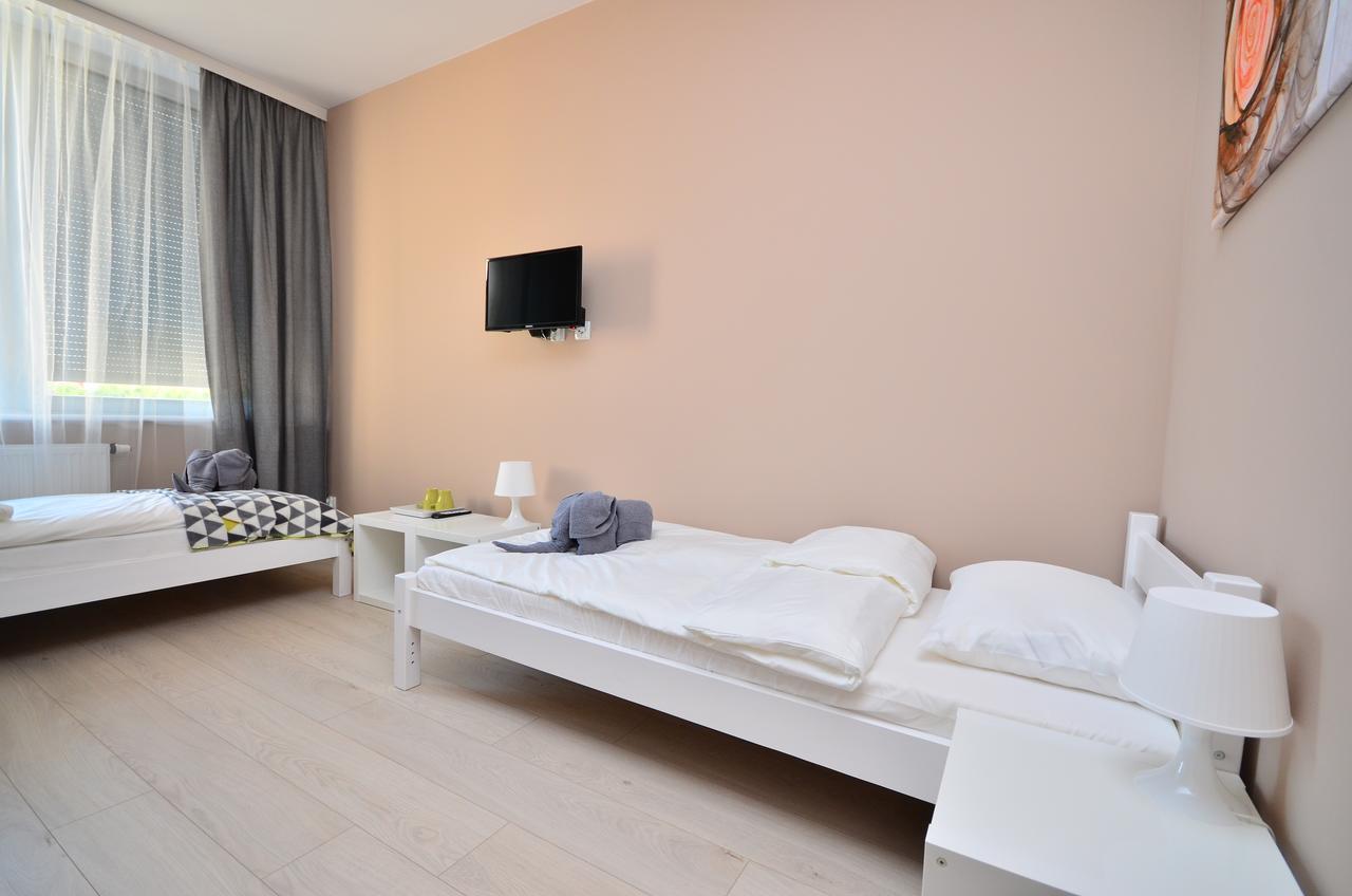 G'Hostel Deszczno 外观 照片